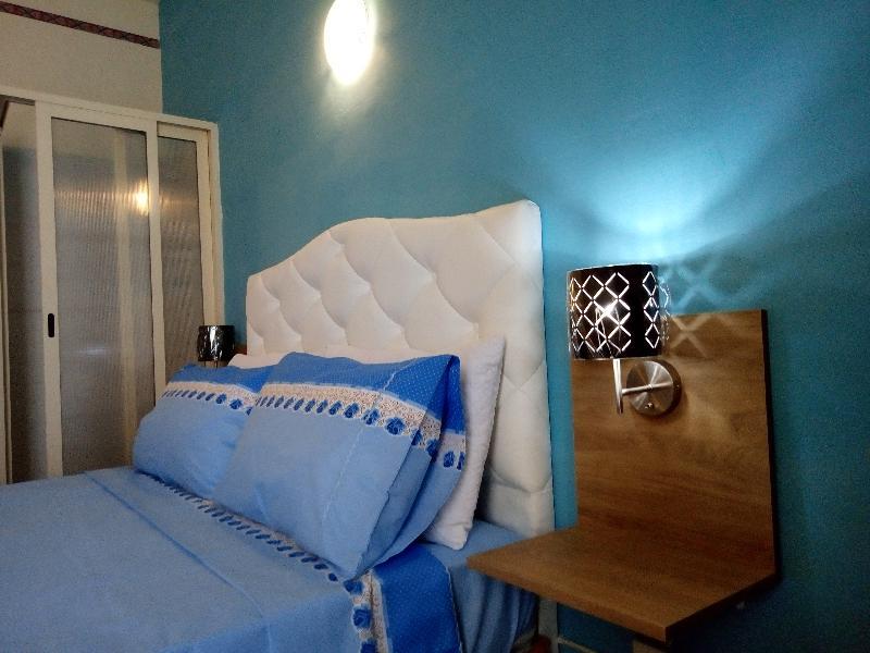 Tarona Guesthouse Сент-Полс-Бей Екстер'єр фото